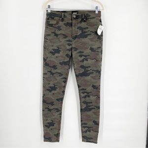 NWT Hudson Camo High Waist Barbara Super Skinny 10” Front Rise Jeans Women’s 28